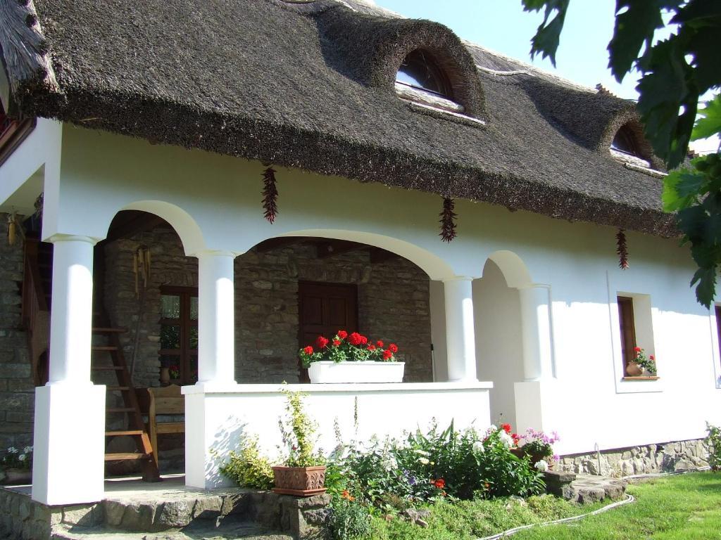 Csato Vendeghaz Hotel Tihany Exterior photo